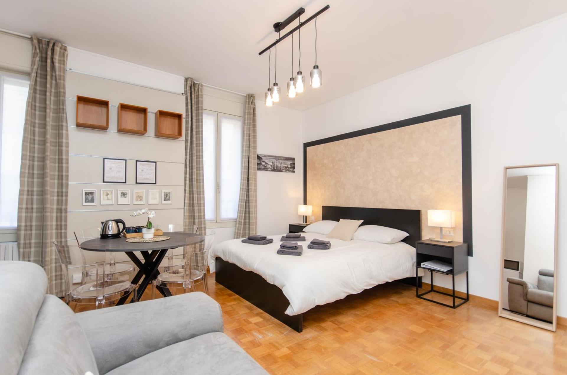 Brown Room Milano Esterno foto